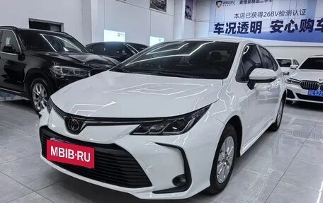 Toyota Corolla, 2022 год, 1 299 000 рублей, 2 фотография