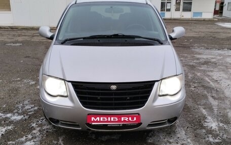 Dodge Caravan IV, 2005 год, 700 000 рублей, 2 фотография