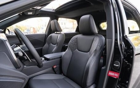 Lexus RX IV рестайлинг, 2026 год, 7 425 000 рублей, 13 фотография