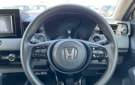 Honda Vezel, 2023 год, 1 834 000 рублей, 8 фотография