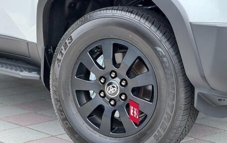 Toyota Land Cruiser Prado, 2025 год, 7 250 009 рублей, 13 фотография