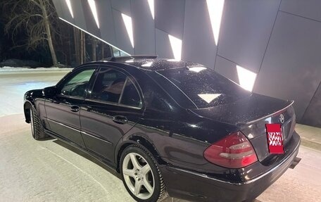 Mercedes-Benz E-Класс, 2004 год, 1 150 000 рублей, 4 фотография