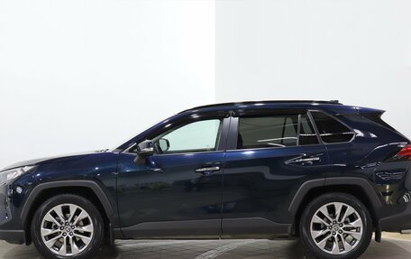 Toyota RAV4, 2020 год, 2 950 000 рублей, 8 фотография