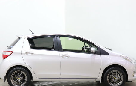 Toyota Vitz, 2019 год, 955 000 рублей, 4 фотография