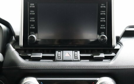 Toyota RAV4, 2020 год, 2 950 000 рублей, 16 фотография