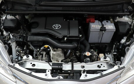 Toyota Vitz, 2019 год, 955 000 рублей, 9 фотография