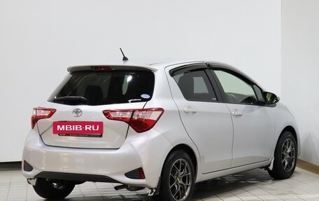 Toyota Vitz, 2019 год, 955 000 рублей, 5 фотография