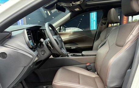 Lexus RX IV рестайлинг, 2026 год, 9 120 000 рублей, 13 фотография