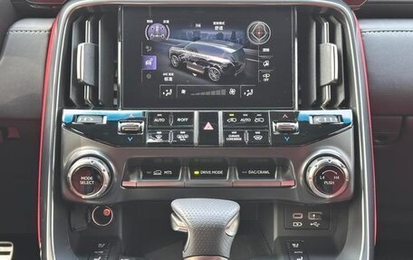 Lexus LX, 2026 год, 16 400 000 рублей, 13 фотография