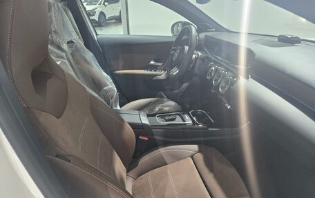 Mercedes-Benz A-Класс AMG, 2025 год, 7 210 999 рублей, 19 фотография