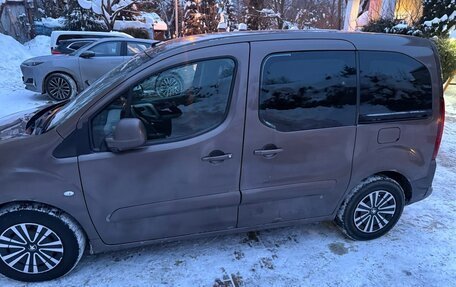 Peugeot Partner II рестайлинг 2, 2014 год, 729 000 рублей, 3 фотография