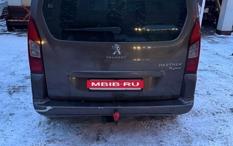 Peugeot Partner II рестайлинг 2, 2014 год, 729 000 рублей, 5 фотография