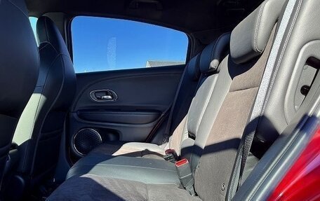 Honda Vezel, 2021 год, 1 580 000 рублей, 4 фотография