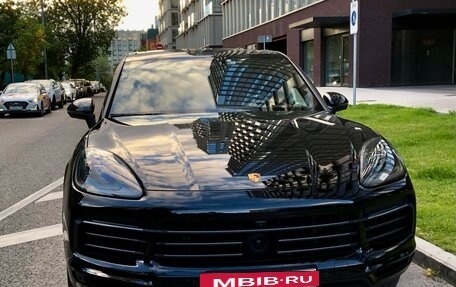 Porsche Cayenne III, 2022 год, 8 500 000 рублей, 2 фотография