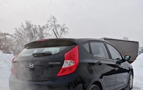 Hyundai Solaris II рестайлинг, 2013 год, 680 000 рублей, 7 фотография