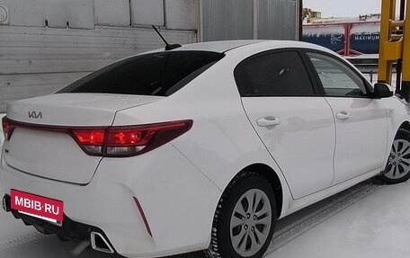 KIA Rio IV, 2021 год, 1 745 000 рублей, 11 фотография