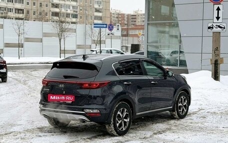 KIA Sportage IV рестайлинг, 2019 год, 2 359 000 рублей, 4 фотография