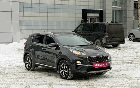 KIA Sportage IV рестайлинг, 2019 год, 2 359 000 рублей, 3 фотография