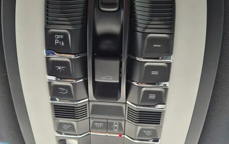 Porsche Macan I рестайлинг, 2024 год, 8 800 000 рублей, 16 фотография