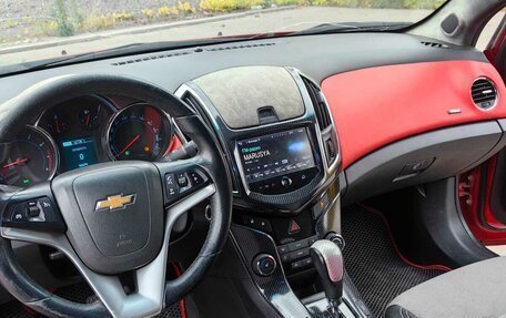 Chevrolet Cruze II, 2013 год, 830 000 рублей, 10 фотография