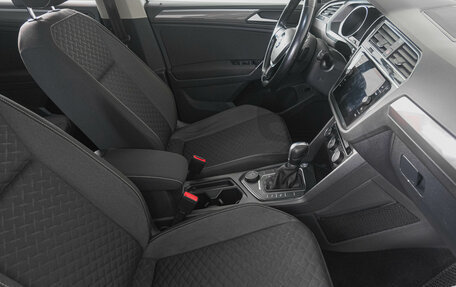 Volkswagen Tiguan II, 2018 год, 2 349 000 рублей, 11 фотография