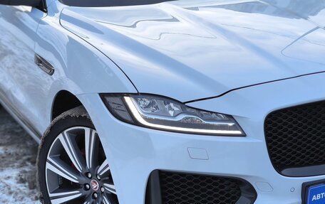 Jaguar F-Pace, 2016 год, 3 350 000 рублей, 9 фотография