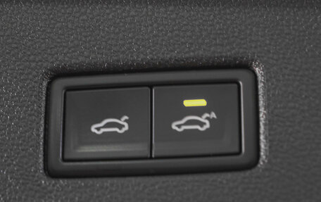 Volkswagen Tiguan II, 2018 год, 2 349 000 рублей, 22 фотография