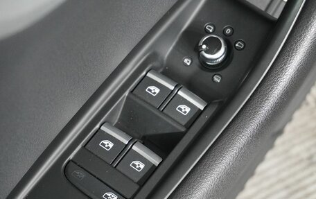 Audi A4, 2015 год, 1 984 000 рублей, 14 фотография