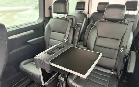 Citroen SpaceTourer I, 2018 год, 3 900 000 рублей, 17 фотография