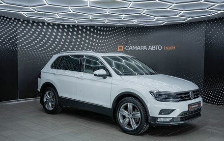 Volkswagen Tiguan II, 2017 год, 1 926 000 рублей, 3 фотография