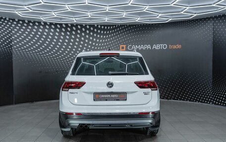 Volkswagen Tiguan II, 2017 год, 1 926 000 рублей, 8 фотография