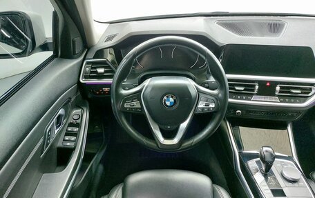 BMW 3 серия, 2019 год, 2 799 000 рублей, 11 фотография