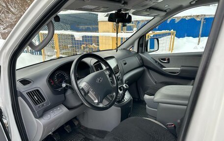 Hyundai H-1 II рестайлинг, 2021 год, 3 500 000 рублей, 7 фотография