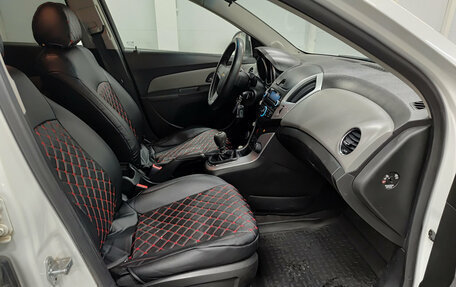 Chevrolet Cruze II, 2012 год, 529 850 рублей, 13 фотография