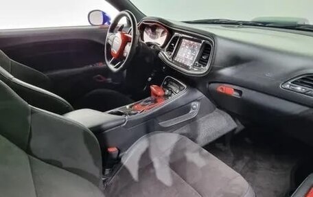 Dodge Challenger III рестайлинг 2, 2022 год, 11 770 555 рублей, 3 фотография