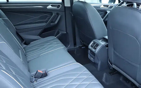 Volkswagen Tiguan II, 2024 год, 15 фотография