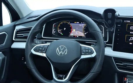 Volkswagen Tiguan II, 2024 год, 9 фотография