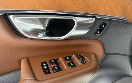 Volvo XC90 II рестайлинг, 2020 год, 6 000 000 рублей, 11 фотография