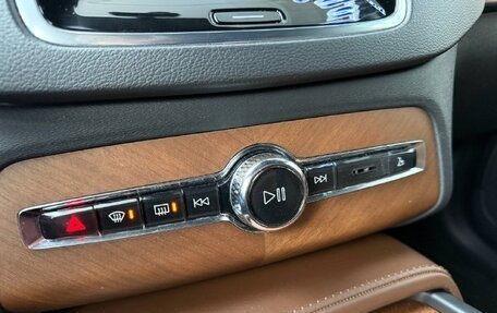 Volvo XC90 II рестайлинг, 2020 год, 6 000 000 рублей, 12 фотография