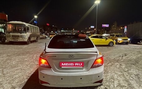 Hyundai Solaris II рестайлинг, 2016 год, 450 000 рублей, 3 фотография