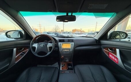 Toyota Camry, 2010 год, 1 290 000 рублей, 10 фотография