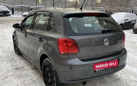 Volkswagen Polo VI (EU Market), 2011 год, 400 000 рублей, 2 фотография
