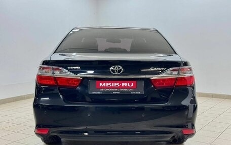 Toyota Camry, 2015 год, 1 855 000 рублей, 5 фотография
