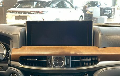 Lexus LX III, 2018 год, 8 300 000 рублей, 19 фотография