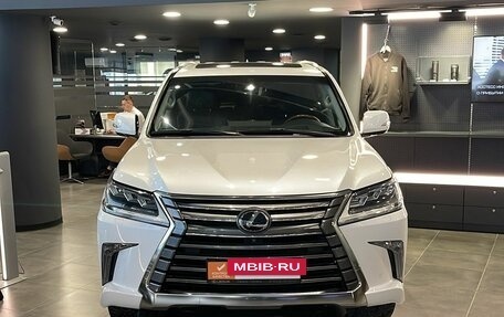 Lexus LX III, 2018 год, 8 300 000 рублей, 8 фотография