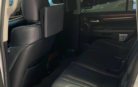 Lexus LX III, 2018 год, 8 300 000 рублей, 12 фотография