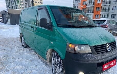 Volkswagen Transporter T5 рестайлинг, 2008 год, 1 075 000 рублей, 2 фотография