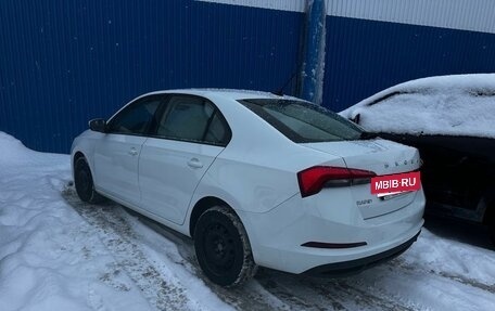 Skoda Rapid II, 2021 год, 1 900 000 рублей, 2 фотография