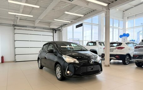 Toyota Vitz, 2018 год, 1 129 000 рублей, 8 фотография