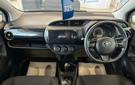 Toyota Vitz, 2018 год, 1 129 000 рублей, 16 фотография